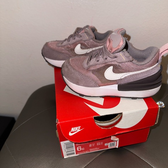 worn Nike waffle one mint condition original box size 6c - Picture 4 of 6